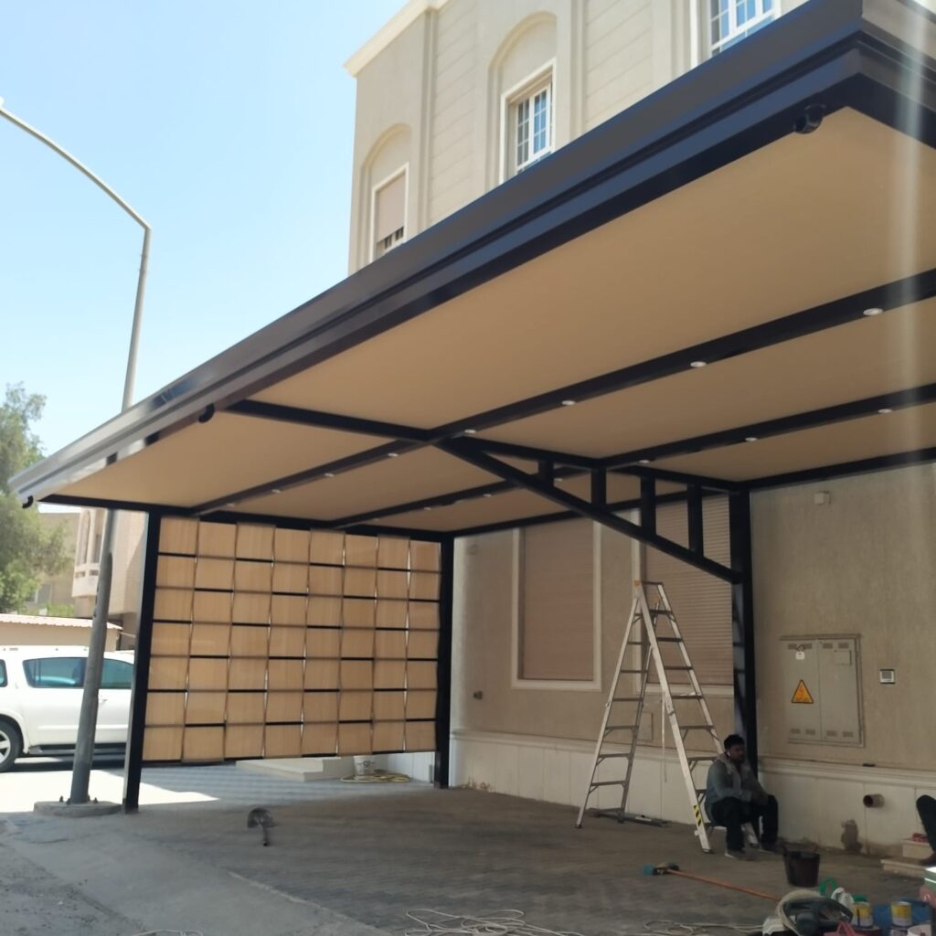 أشكال مظلات سيارات مودرن