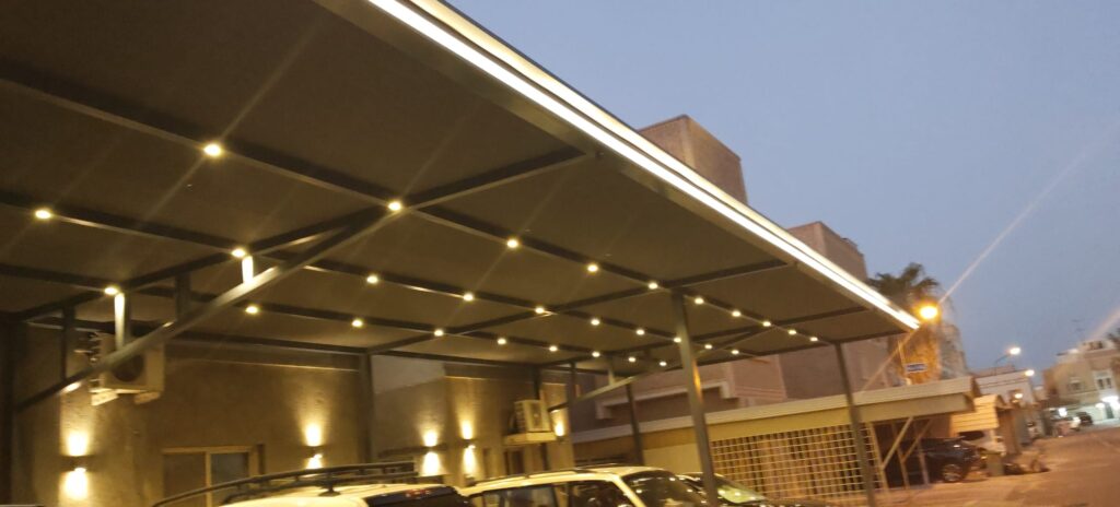 مظلة سيارة مودرن